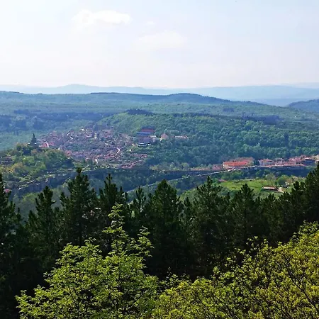 Trendy 2* Veliko Tŭrnovo