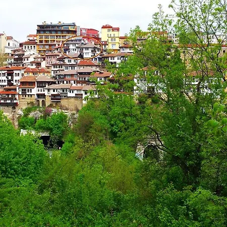 Trendy 2* Veliko Tŭrnovo