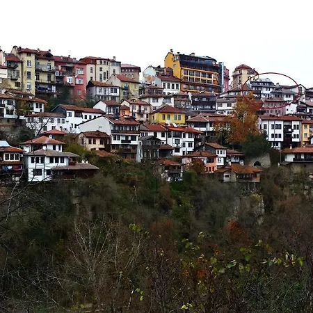 Trendy 2* Veliko Tŭrnovo